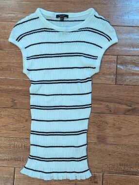 Massimo Dutti Ribbed Knit Striped Top - White with Black Stripes